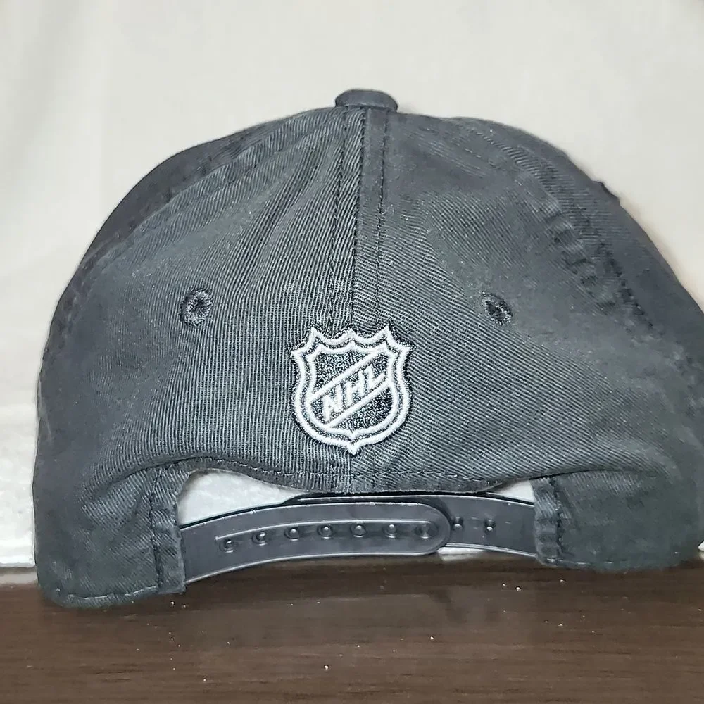 Reebok Pittsburgh Penguins Canvas Snapback Hat - New